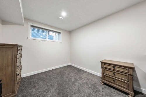 163 Highview Gate Se, Airdrie, AB 