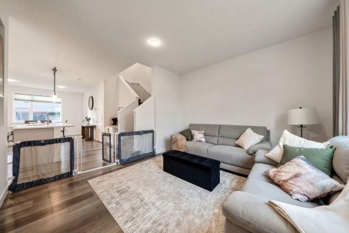 163 Highview Gate Se, Airdrie, AB 