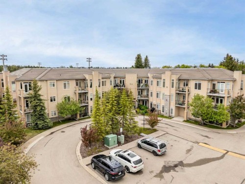 301-2121 98 Avenue Sw, Calgary, AB - Outdoor