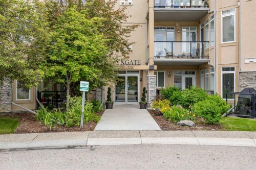 301-2121 98 Avenue Sw, Calgary, AB - Outdoor