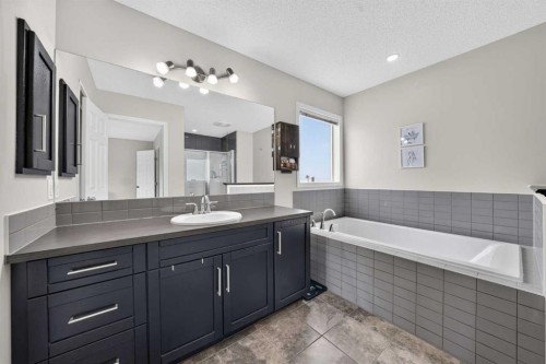 665 Copperpond Boulevard Se, Calgary, AB 