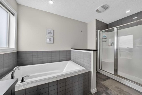 665 Copperpond Boulevard Se, Calgary, AB 