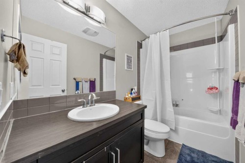 665 Copperpond Boulevard Se, Calgary, AB 