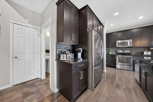 665 Copperpond Boulevard Se, Calgary, AB 