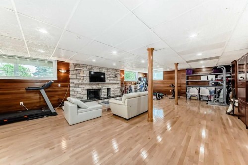 1912 Palliser Drive Sw, Calgary, AB 