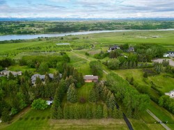 119 Bearspaw Village Crescent  Rural Rocky View County, AB T3L 2P2