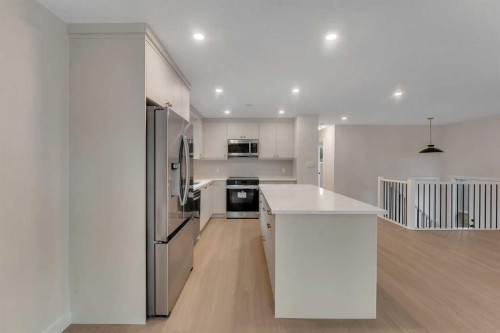 3410 30A Avenue Se, Calgary, AB 
