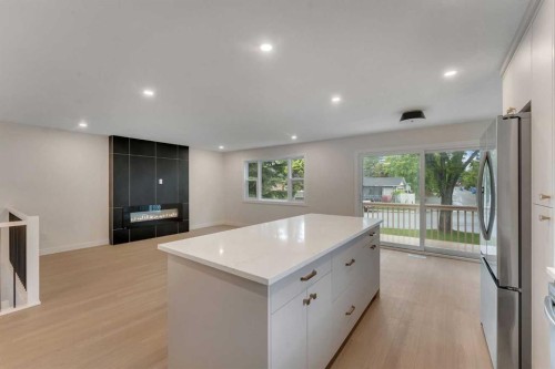 3410 30A Avenue Se, Calgary, AB 