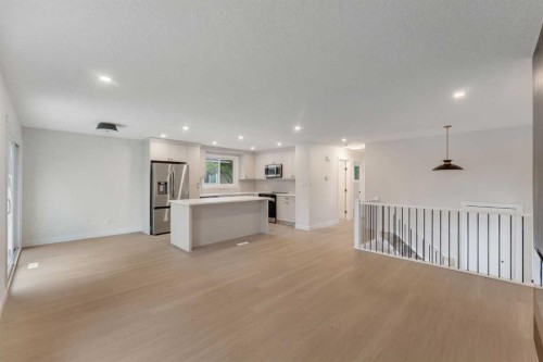 3410 30A Avenue Se, Calgary, AB 