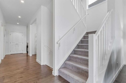 35 Mahogany Park Se, Calgary, AB 