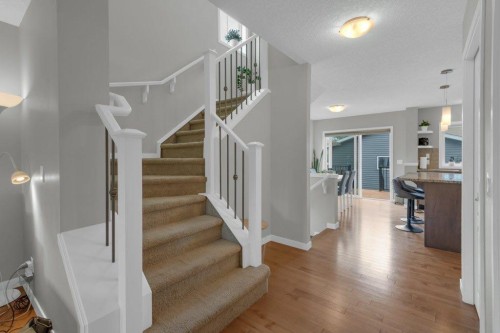 80 Auburn Crest Lane Se, Calgary, AB 