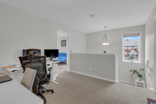 80 Auburn Crest Lane Se, Calgary, AB 