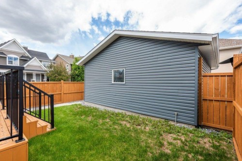 80 Auburn Crest Lane Se, Calgary, AB 