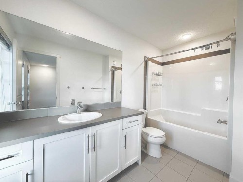 189 Carringvue Way Nw, Calgary, AB 