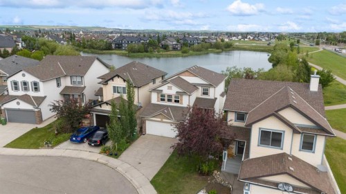 126 Morningside Point SW Airdrie, AB T4B 3M3