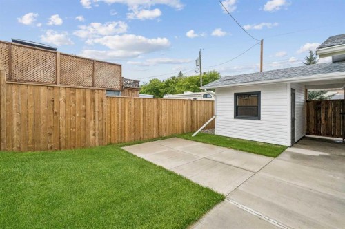 5020 47A Avenue, Sylvan Lake, AB - Outdoor