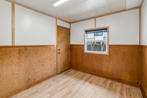 5020 47A Avenue, Sylvan Lake, AB - Indoor Photo Showing Other Room