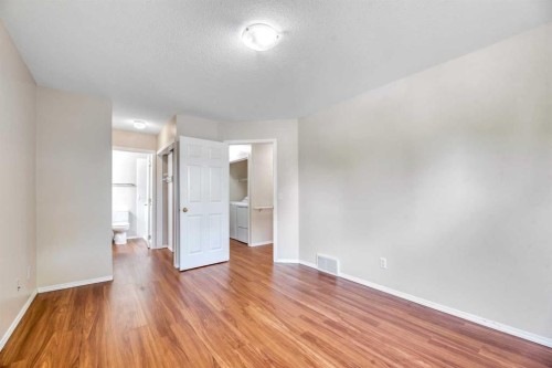 1-15 Rocky Ridge Gate Nw, Calgary, AB 