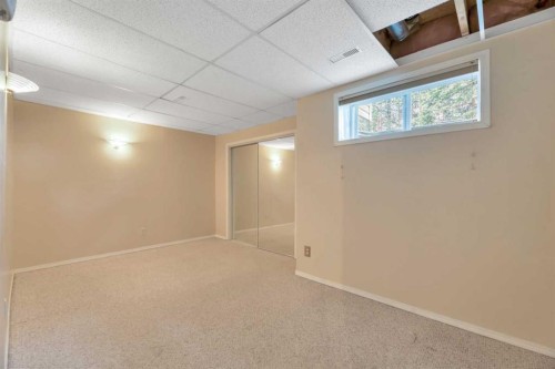 1-15 Rocky Ridge Gate Nw, Calgary, AB 