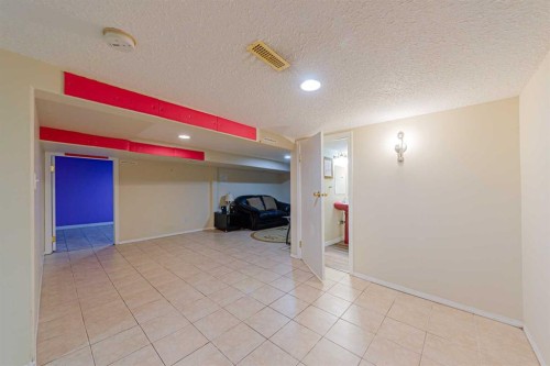 1621 4 Street Nw, Calgary, AB 