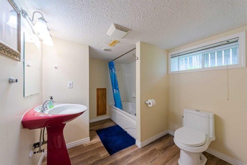 1621 4 Street Nw, Calgary, AB 