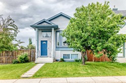 98 Country Hills Heights NW Calgary, AB T3K 4Y6
