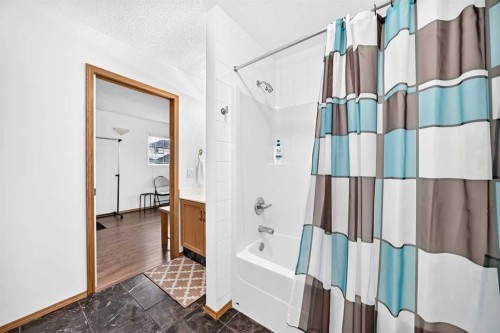98 Country Hills Heights Nw, Calgary, AB 