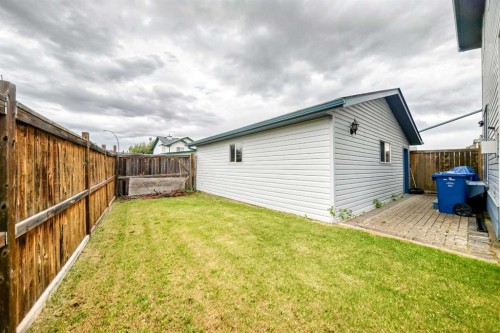 98 Country Hills Heights Nw, Calgary, AB 