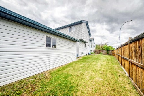 98 Country Hills Heights Nw, Calgary, AB 