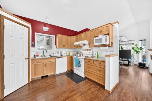 98 Country Hills Heights Nw, Calgary, AB 