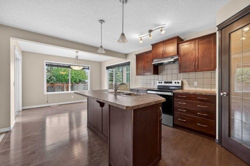 162 Cranwell Square Se, Calgary, AB 