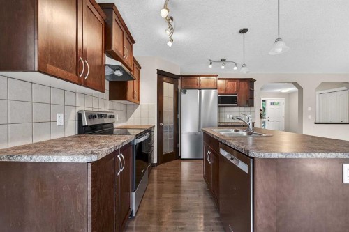 162 Cranwell Square Se, Calgary, AB 