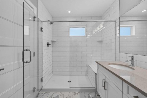 2-530 56 Avenue Sw, Calgary, AB 