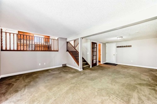 55 Woodstock Way Sw, Calgary, AB 