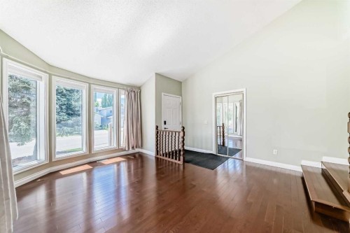55 Woodstock Way Sw, Calgary, AB 