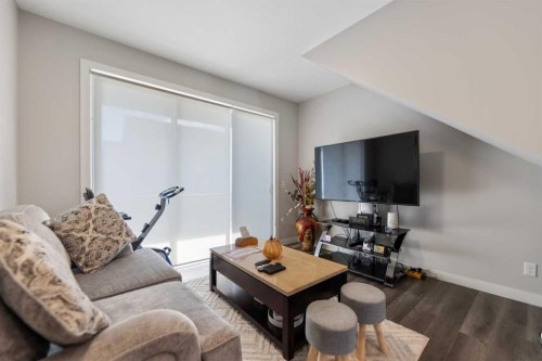 573 Evanston Link Nw, Calgary, AB 