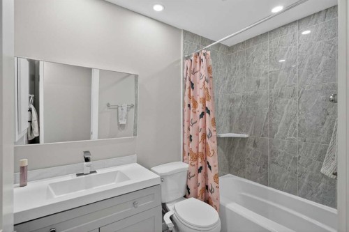 76 Ranchridge Drive Nw, Calgary, AB 