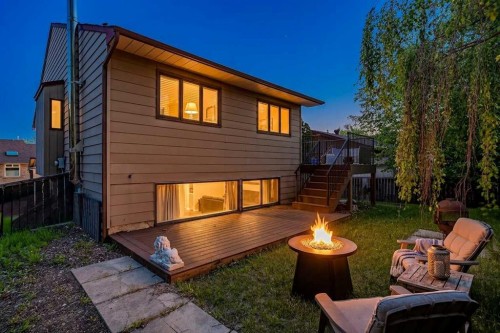 76 Ranchridge Drive Nw, Calgary, AB 