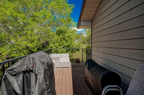 76 Ranchridge Drive Nw, Calgary, AB 