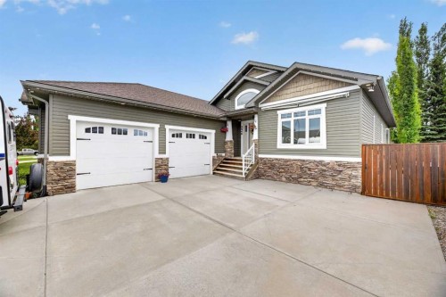 5946 Park Meadows Crescent  Olds, AB T4H 1Y2