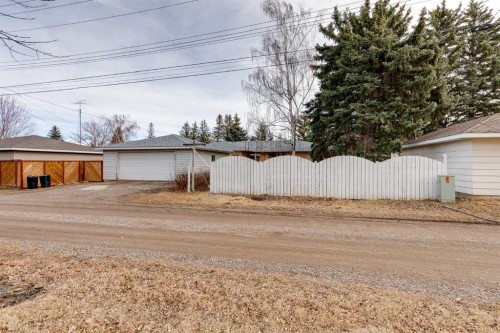 513 Memorial Avenue, Vulcan, AB 