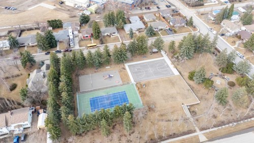 513 Memorial Avenue, Vulcan, AB 