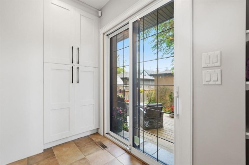 2409 Westmount Road Nw, Calgary, AB 