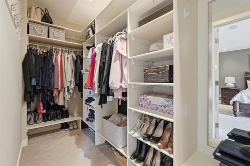 2409 Westmount Road Nw, Calgary, AB 