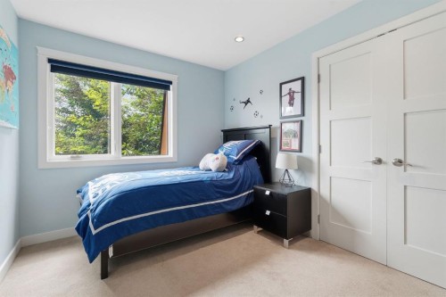 2409 Westmount Road Nw, Calgary, AB 
