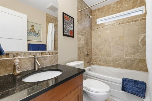 2409 Westmount Road Nw, Calgary, AB 
