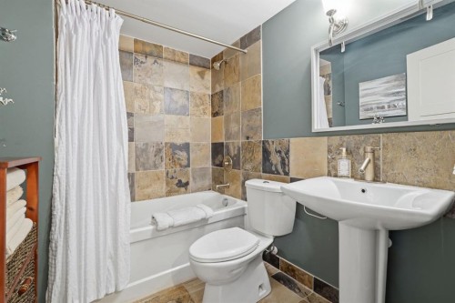 2409 Westmount Road Nw, Calgary, AB 