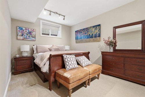 2409 Westmount Road Nw, Calgary, AB 