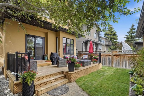 2409 Westmount Road Nw, Calgary, AB 