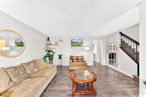 77 Edgeford Way Nw, Calgary, AB 